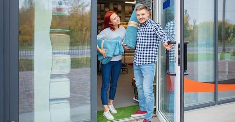 Glass-in-Commercial-Spaces